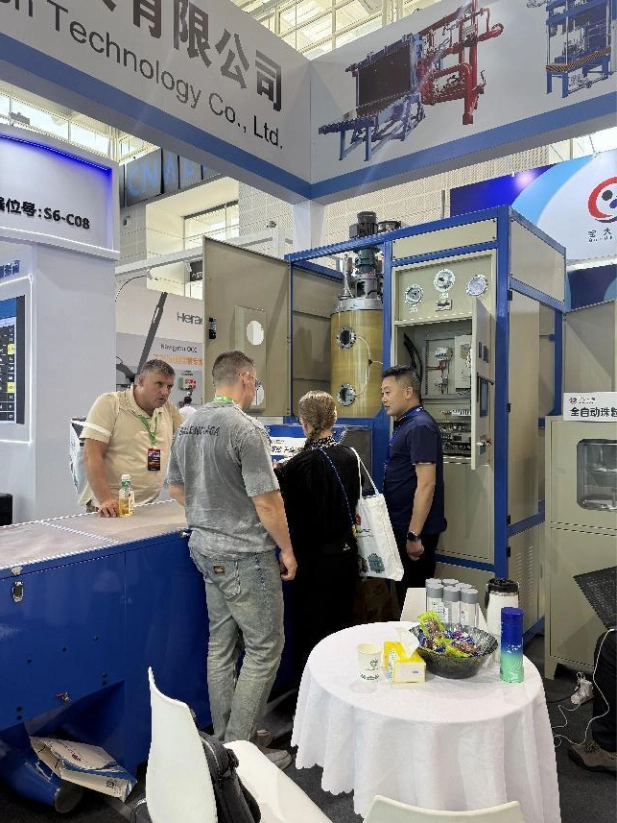 4Hangzhou Ouchen Technology Co. Ltd. presenta soluciones innovadoras en la 2025 China International Foundry Expo